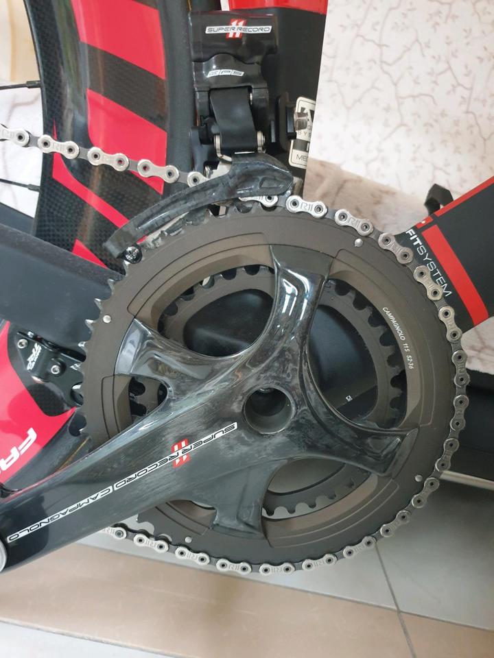 Reduziert! Zeitrad Rennsportrad CARBON Argon18 Campagnolo in Hamburg