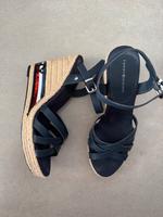 Tommy Hilfiger Wedges Schuhe blau Pailetten 39 Espadrilles Bayern - Kahl am Main Vorschau