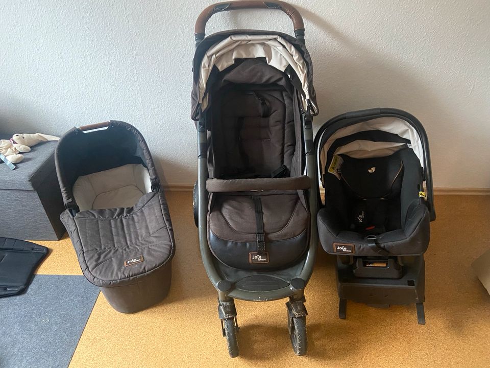 Joie Kinderwagen mit Wanne und Autositz in Heilbronn