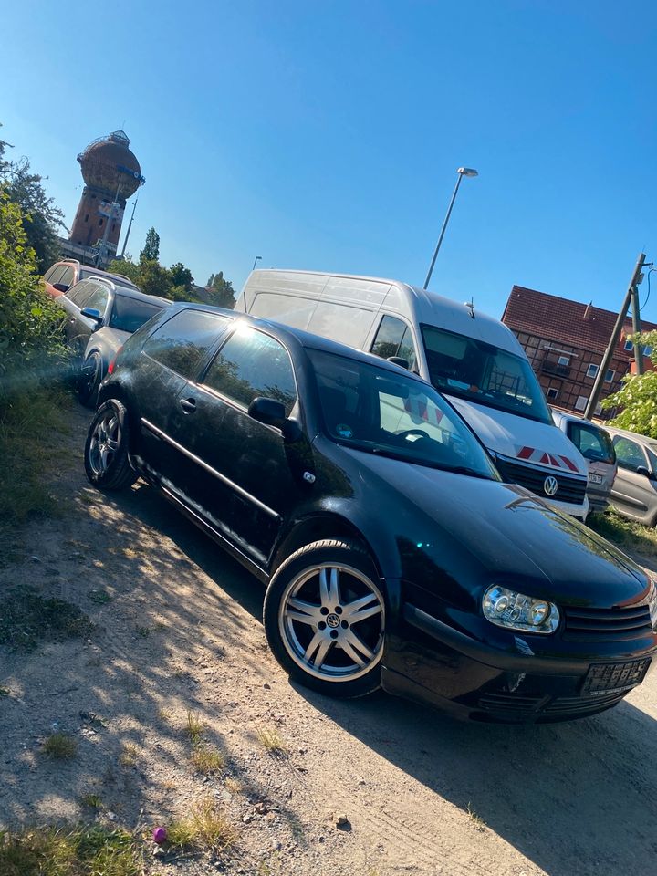 Volkswagen Golf 4 1.6SR  Mit TÜV✅ in Halberstadt