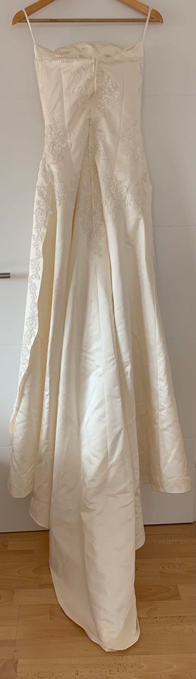 Hochzeitskleid/ Brautkleid/ A-Linie/ Prinzessinenbrautkleid in Glattbach Unterfr.