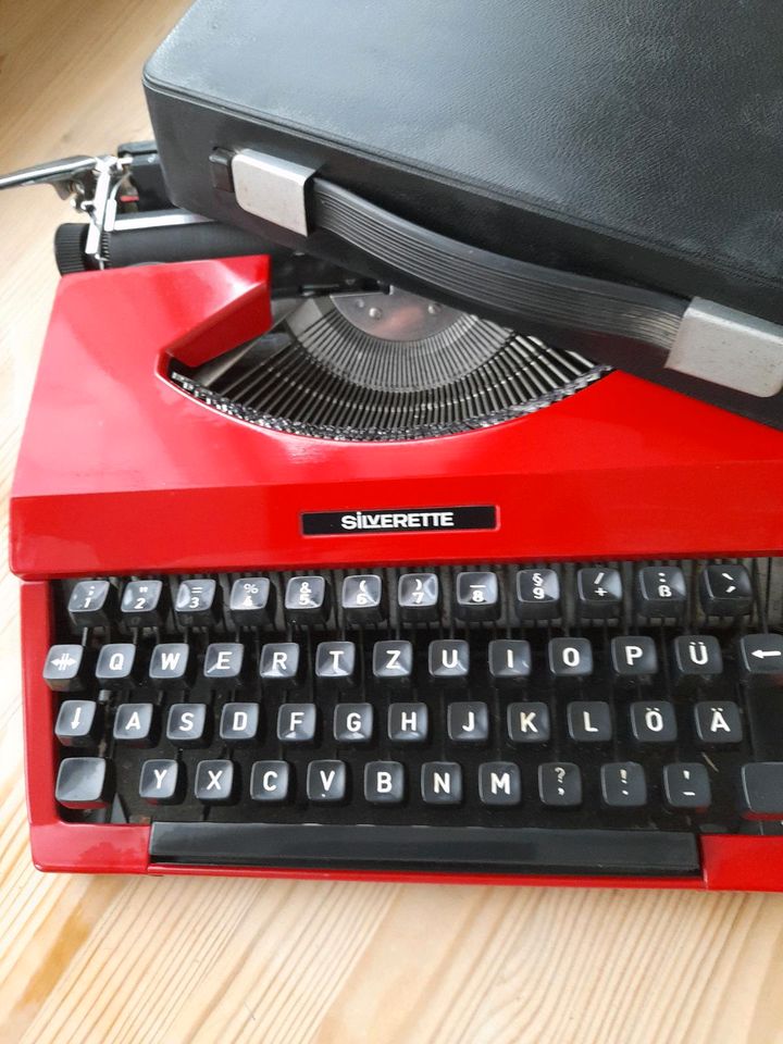 Schreibmaschine Nur Abholung in Gehrden