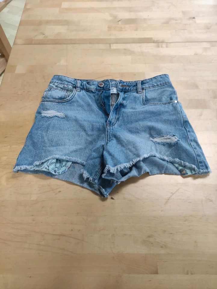 Kurze Sommerhosen Jeans 36/38 in Haselbach b. Mitterfels