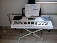 Keybord, FunKey 61 Edition Touch, mit Halterung und Hocker Wandsbek - Hamburg Bergstedt Vorschau