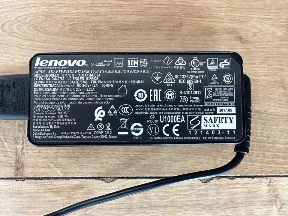 Lenovo ADLX45NDC3A 45W Netzteil inkl. Ladekabel, Slim Tip in Hamburg