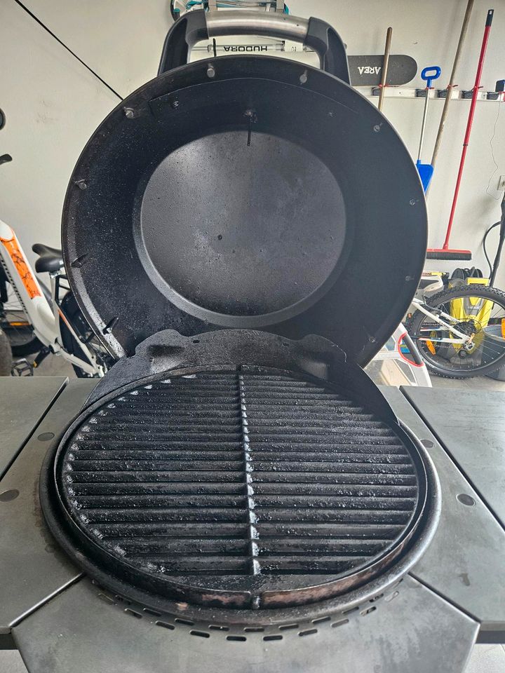 Gas Grill von Char-Broil in Blaubeuren