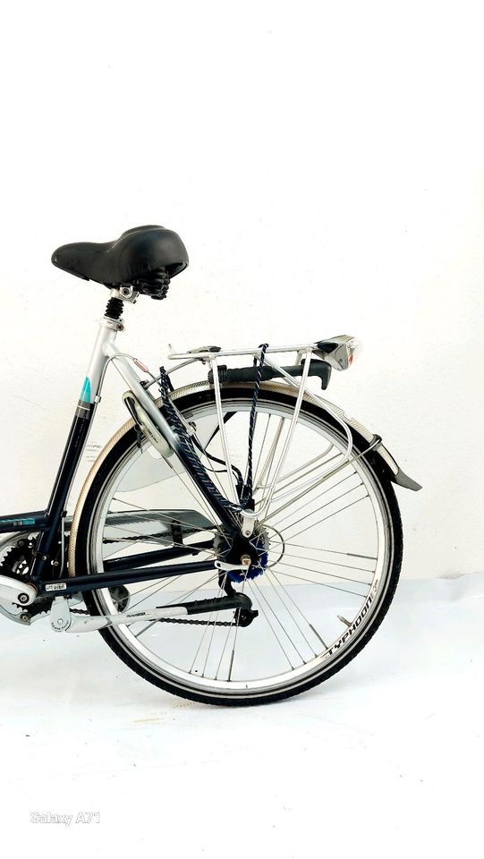 GAZELLE DAMEN FAHRRAD 28 ZOLL RH 58 CM in Herne