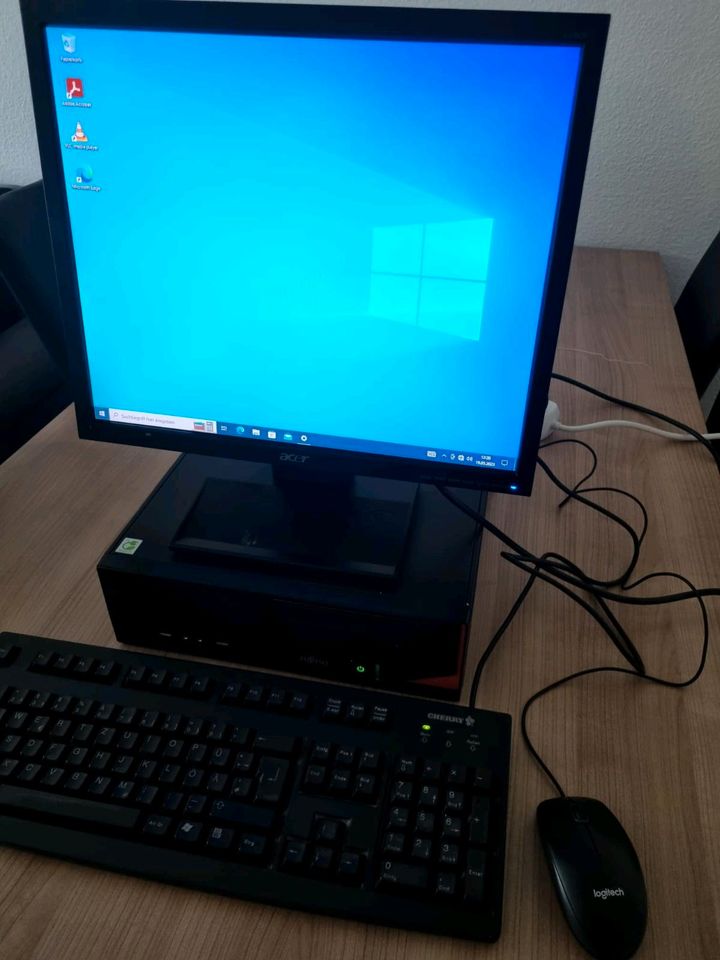 FUJITSU PC Intel Core i5 mit Acer Monitor, Maus und Tastatur in Kitzingen