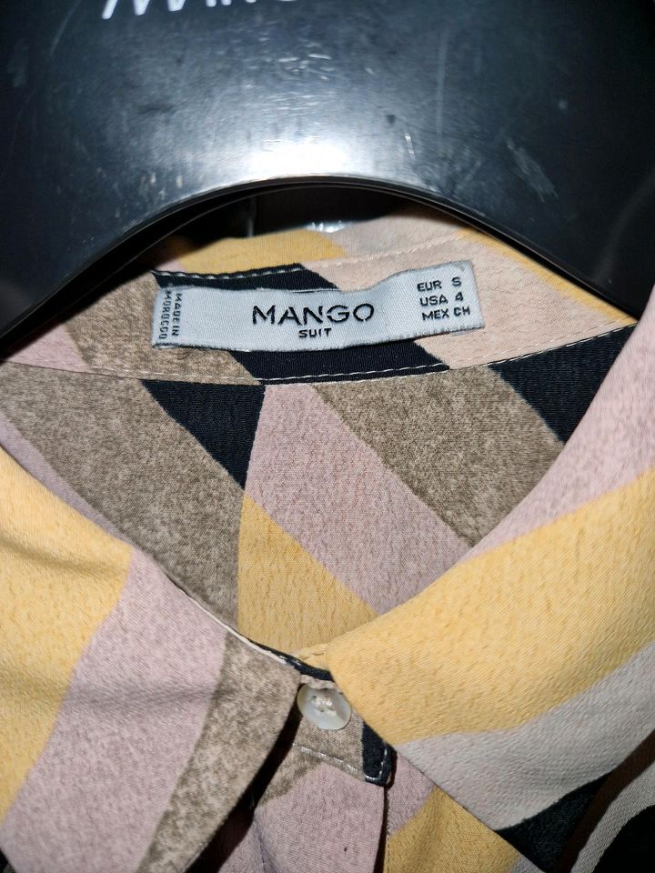 Gestreifte Bluse von Mango Größe S in Berlin