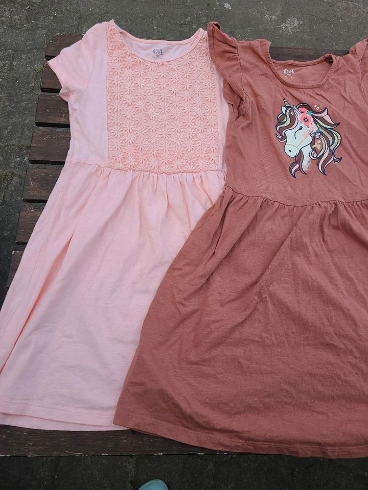 Set Mädchen Sommer Kleid T Shirt Größe 134 in Schwarmstedt