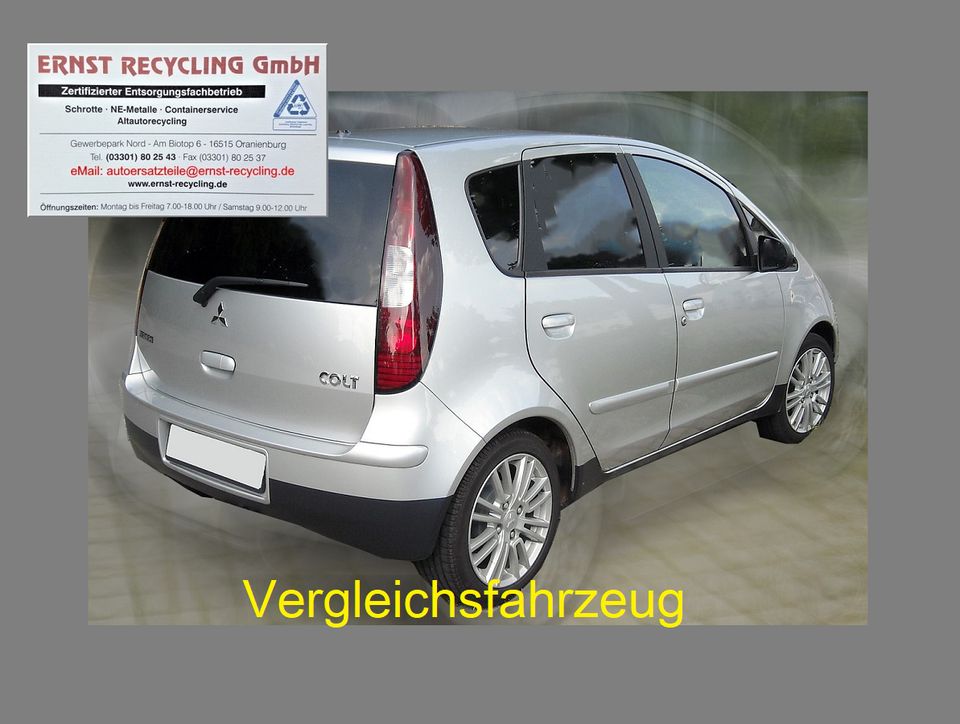 ☝️ MITSUBISHI COLT Z30, 5tür. EZ 06, Rückleuchte rechts in Oranienburg