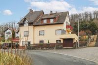 Zweifamilienhaus in idyllischer Waldrandlage mit großzügiger Wohnfläche in Niederems Hessen - Waldems Vorschau