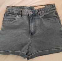 Hot Pant kurze Hose Jeans Esmara Größe 36 Saarland - St. Ingbert Vorschau
