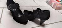 Damenshuh schwarze Pumps Riemenpumps Lasocki Gr 38/39 Bayern - Erlangen Vorschau