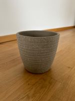 Blumentopf grau Keramik 15,5cm Dresden - Seevorstadt-Ost/Großer Garten Vorschau