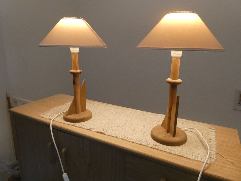 ⚠️ Nachttischlampe  Unikate * Holz * Lampenschirm * 2 Stück ♥️ in Sachsenheim