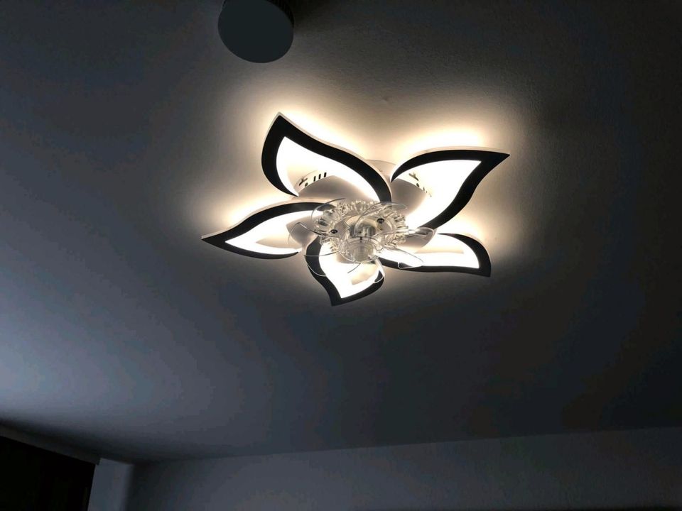 LED Deckenventilator Lampe Dimmbar Fernbedienung Weiß 65cm in Mannheim