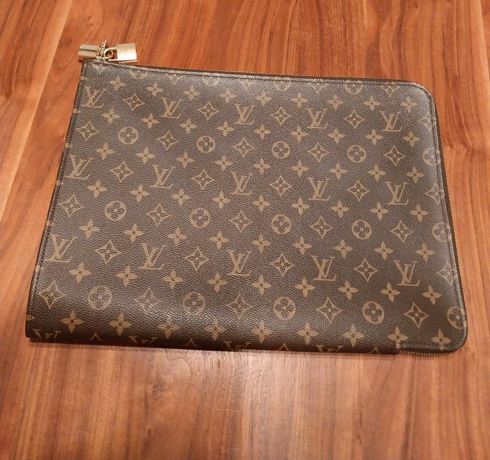 Louis Vuitton Tasche in Bocholt