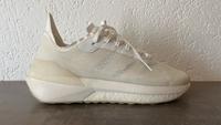 Adidas AVRYN BOOST Neu 44,2/3 Hessen - Lampertheim Vorschau