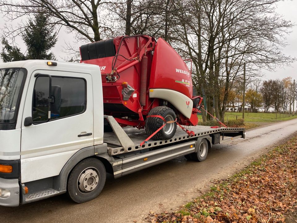 Traktor und Landmaschinen Transporte bis maximal 3,8 Tonnen in Frankfurt am Main