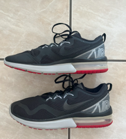 Nike Air Max Sportschuhe Sneaker Schwarz Gr 46 Nordrhein-Westfalen - Hilden Vorschau