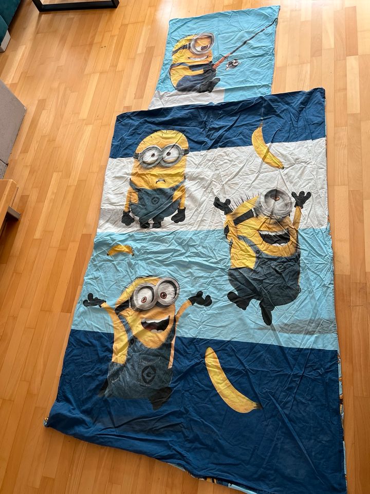 Minions Kinderbettwäsche Set 135*200cm in Dachau