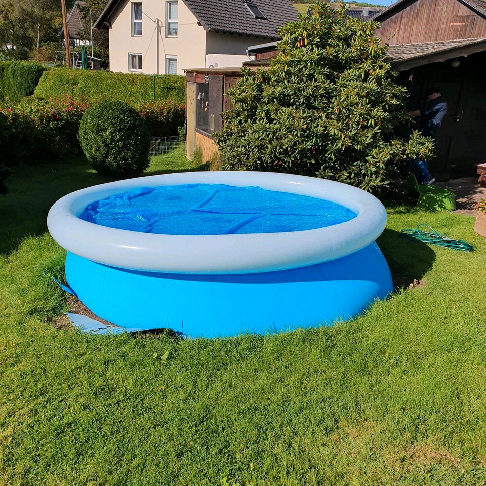 Pool komplett 3.05 cm Durchmesser in Bergneustadt