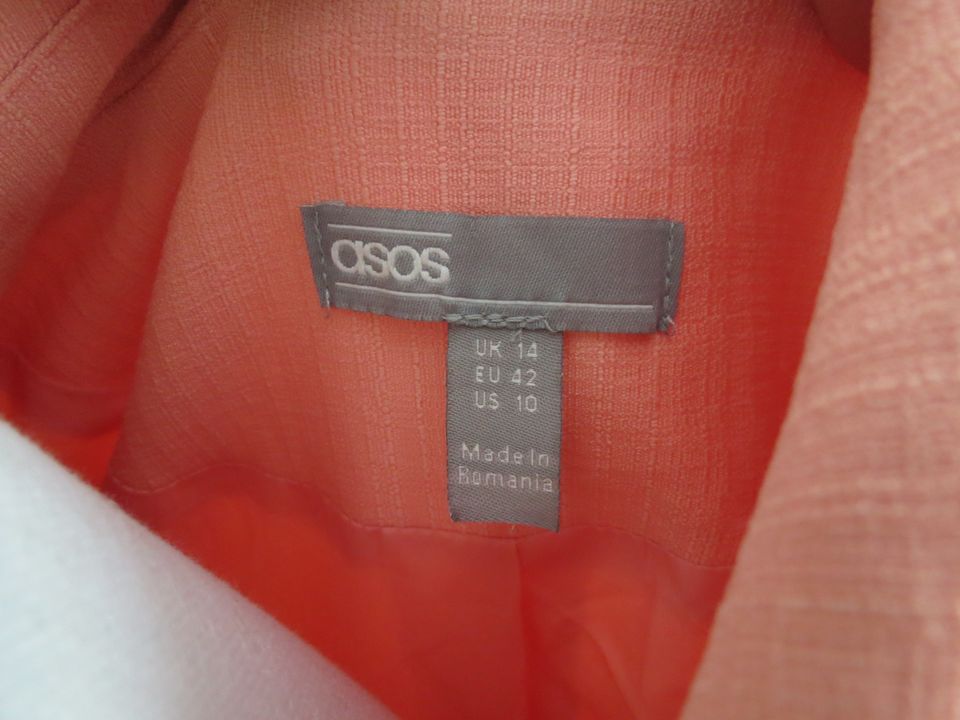 taillierter Blazer - Gr.42 - apricot - Asos in Eisenberg