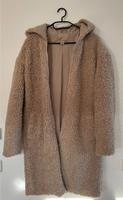 Teddy Jacke nude / hellbraun mit Kapuze 38 Sachsen - Oberlungwitz Vorschau