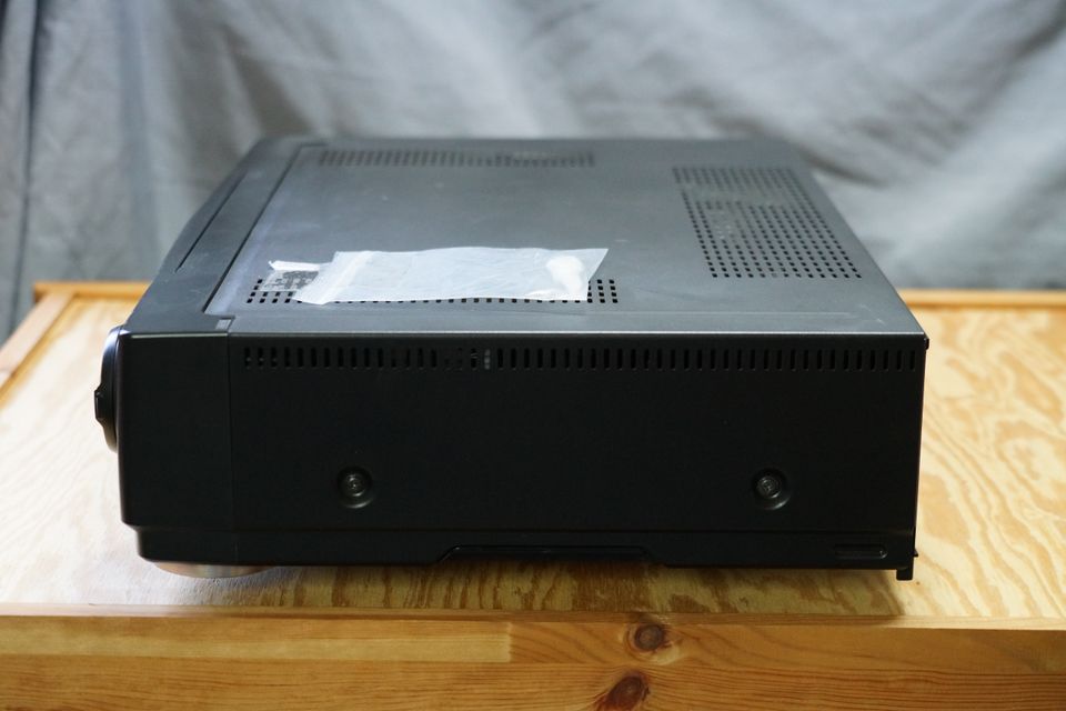 Sony SLV-E500 Tri Logik VHS Videorecorder mit Fernbedienung Defek in Emden