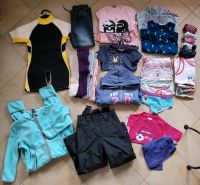 Paket Gr. 110 Shirt Jeans Strumpfhose Overall Skihose Schwimmanzu Bayern - Velden Vorschau