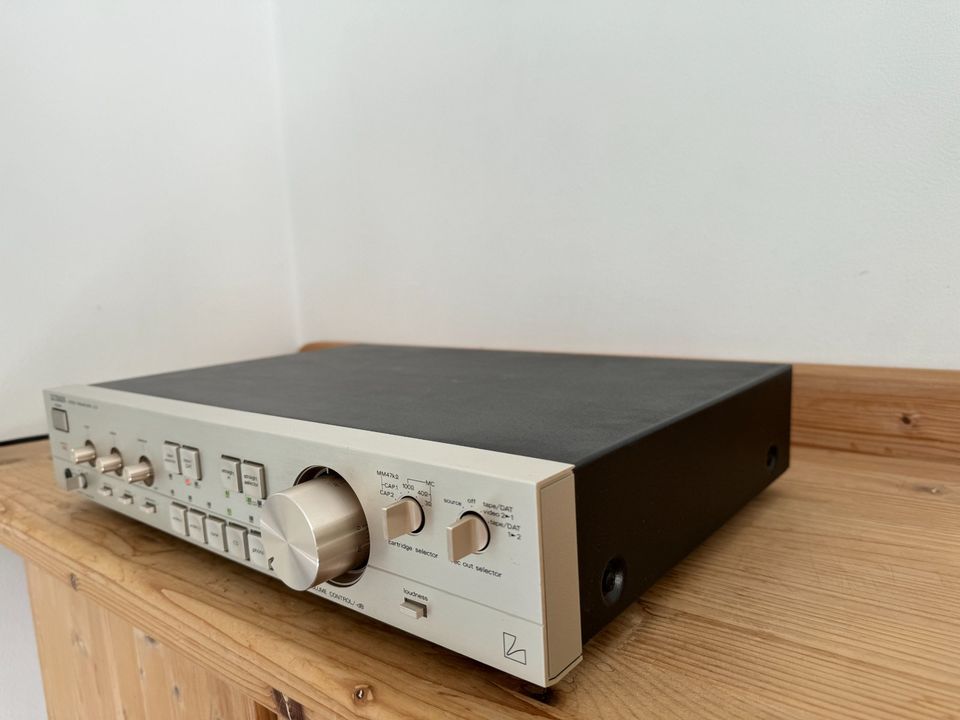 Luxman C-03 High End Vorstufe Vorverstärker 2. Hand in Amberg