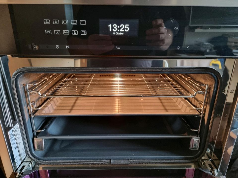 Miele H 6401 B Kompakt Backofen braten- klimagaren in Lindhorst