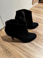 Tamaris Stiefeletten schwarz Gr. 39 Niedersachsen - Rühen Vorschau