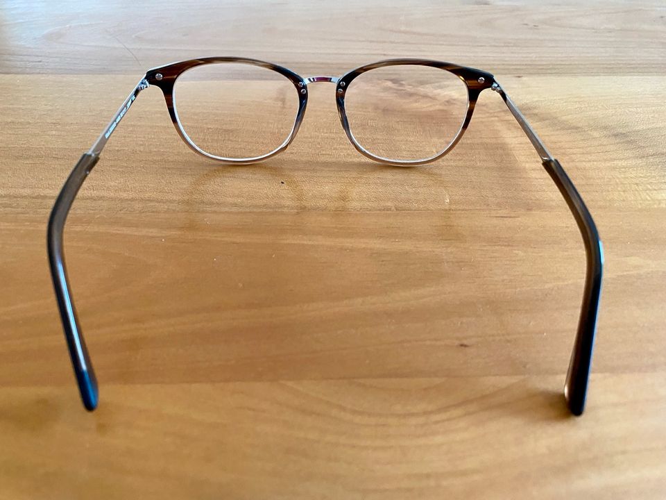 Brille von MORGAN // Brillengestell mit Etui in Uttenreuth
