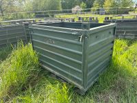 Stahlbehälter/Kisten Palettenboxen Bundeswehr Niedersachsen - Hambühren Vorschau