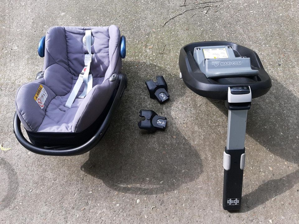 Maxi Cosi Autostation Familyfix mit Schale mod. Peeble! Top ! in Duisburg