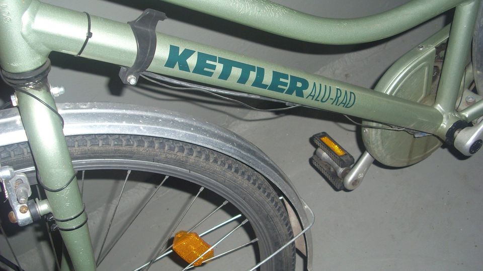 damen alu-fahrrad marke kettler 5-gang schaltung metallic-grün in Fürth