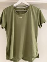 Nike Sport T-Shirt, Gr. S, helles grün Rheinland-Pfalz - Bingen Vorschau