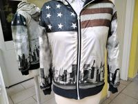 Wende Jacke NewYork gr.36, Shirt von Valiente gr.38 Brandenburg - Nennhausen Vorschau