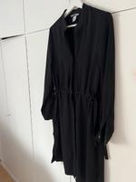 Kleid schwarz H&M Neu Größe 40 Baden-Württemberg - Rottweil Vorschau