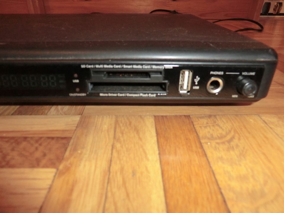 Medion DVD Player MD 81290 ohne Fernbedienung - gebraucht in Hamburg