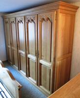 Schlafzimmer Eiche hell, Bett, 2 Nachttische, 2 Schränke, Spiegel Nordrhein-Westfalen - Wegberg Vorschau