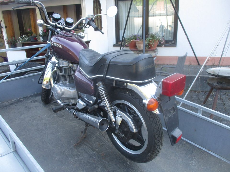 Teile von vier Honda CM 400T in Saarbrücken