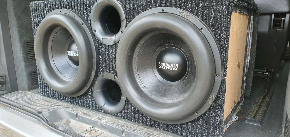 Sundown Audio X15 v2 d4 Subwoofer 6000watt Leistung in Blankenfelde