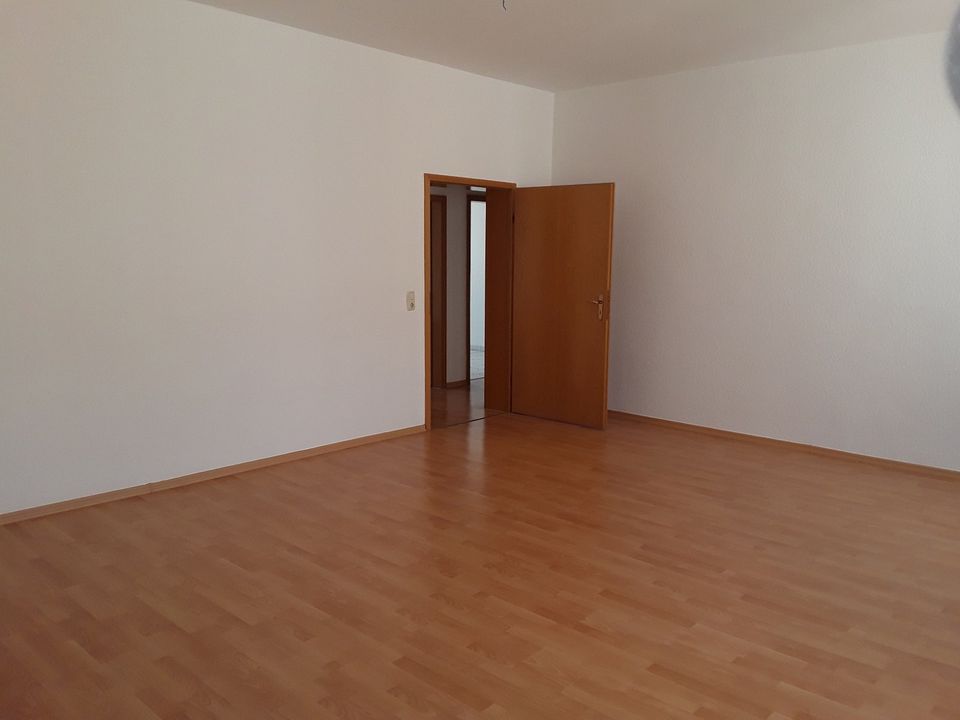 (24) 2-Raumwohnung Leipziger Str. 51a in Uninähe in Magdeburg