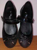 Mädchen Ballerinas festlich schwarz Glitzer Gr.30 Nordrhein-Westfalen - Bedburg Vorschau