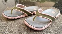 NEUWERTIG Crocs Flip Flops Thongs Damen, Kunststoff, Gr.W8, rosè Berlin - Steglitz Vorschau