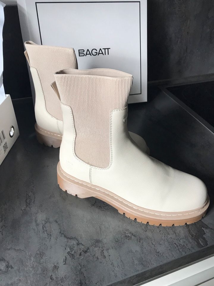 BAGATT Stiefel /Boots, beige, Gr.40, NEU!!! in Bocholt