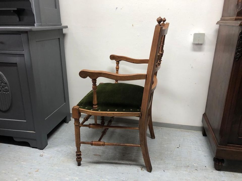 Antiker Schreibtisch Stuhl Gründerzeit Polsterstuhl in Völklingen